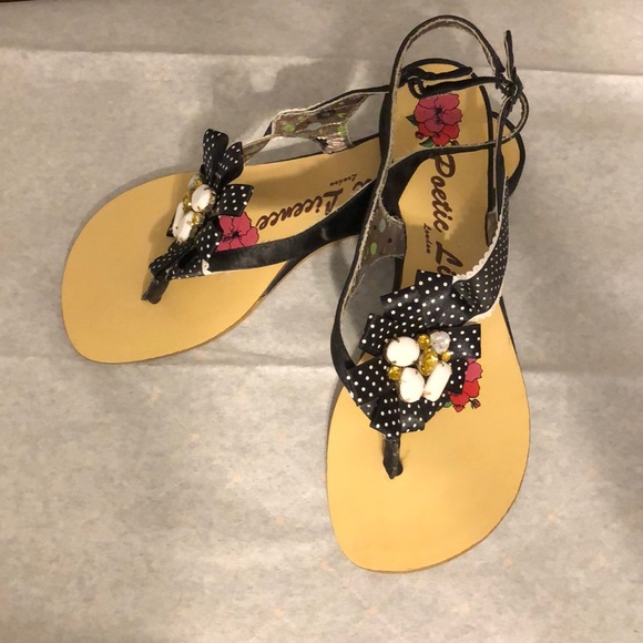 Poetic Licence London Sandals - Picture 5 of 8